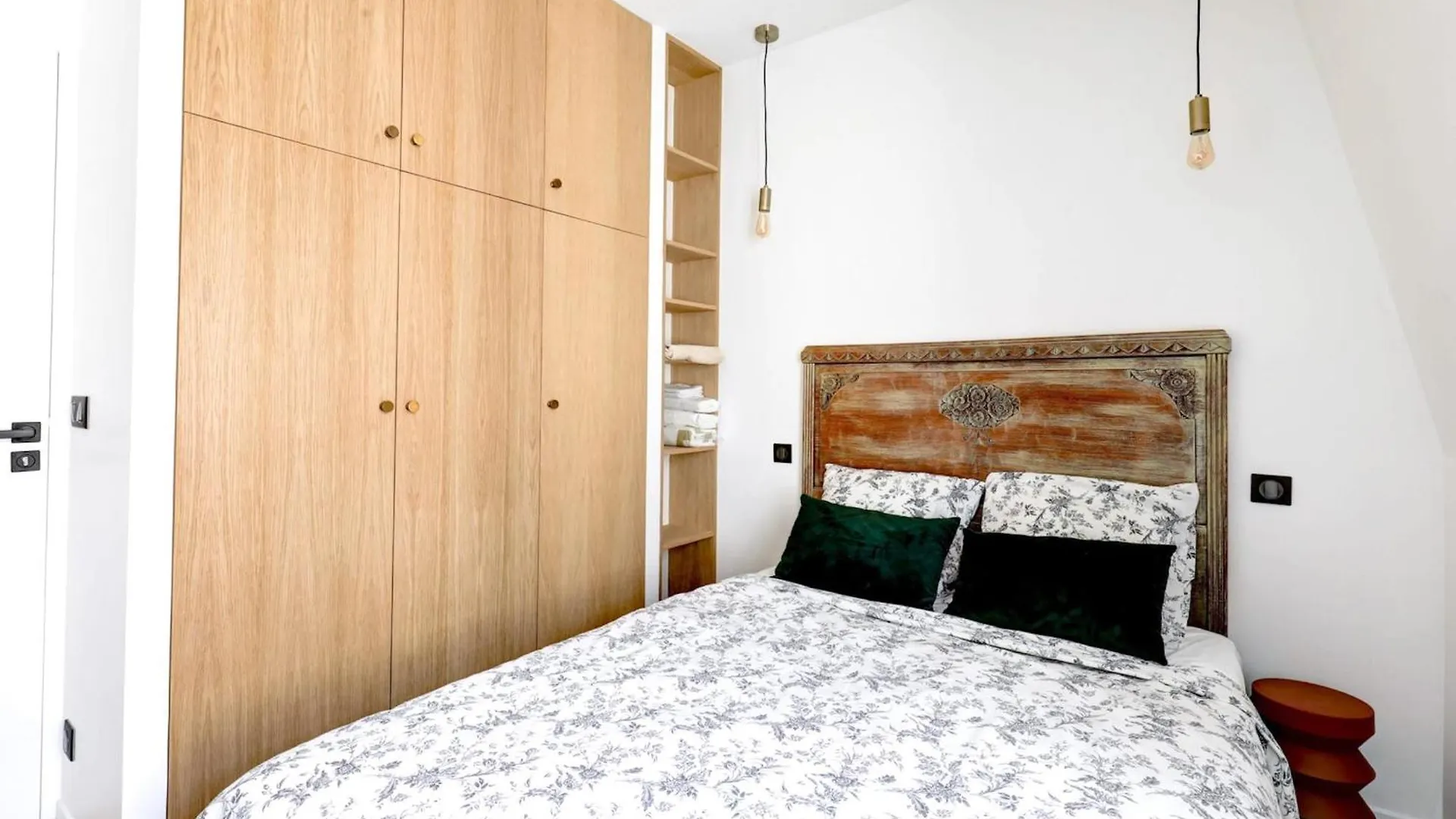 La Madeleine & Concorde - 1Br - Cityapartmentstay Paris Frankrig
